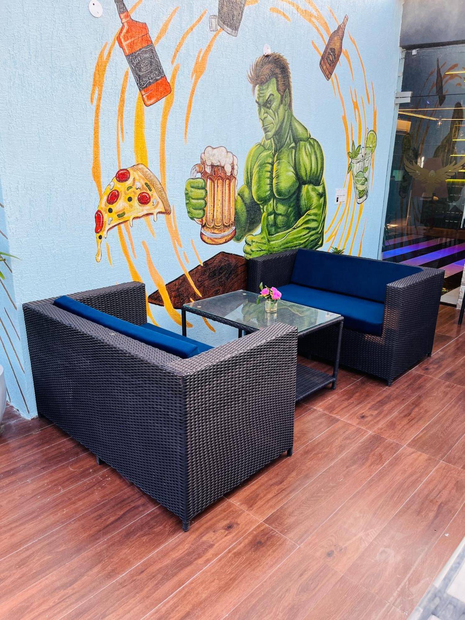 Affluence Hotel Kharar エクステリア 写真